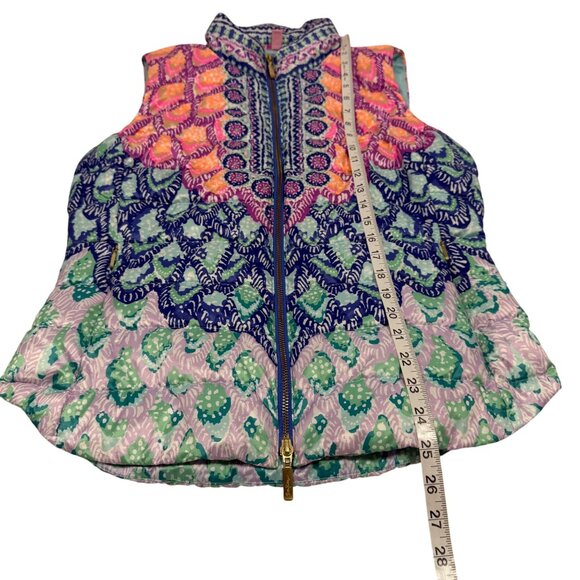 Lilly Pulitzer Essie Masterpiece Down Puffer Vest‎ in Gypset Paradise Engineered - Picture 10 of 10